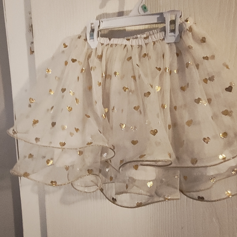 Cherokee Cream Skirt with Gold Hearts